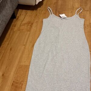 Forever 21 Gray Sleeveless Dress